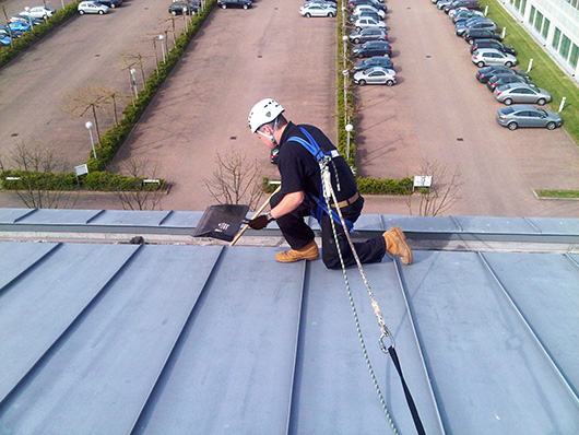 Skylight Cleaning